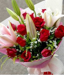 1 Dozen Red Roses with 4 Stargazers