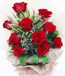 10 pcs. Red Ecuadorian Roses